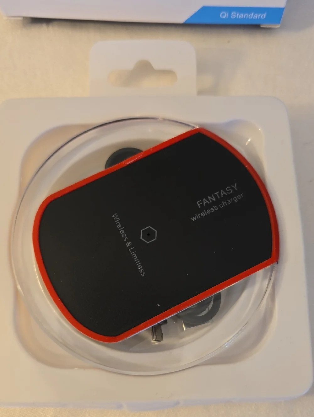 Wireless & Limitless Fast Charger Pad in Black & Red New